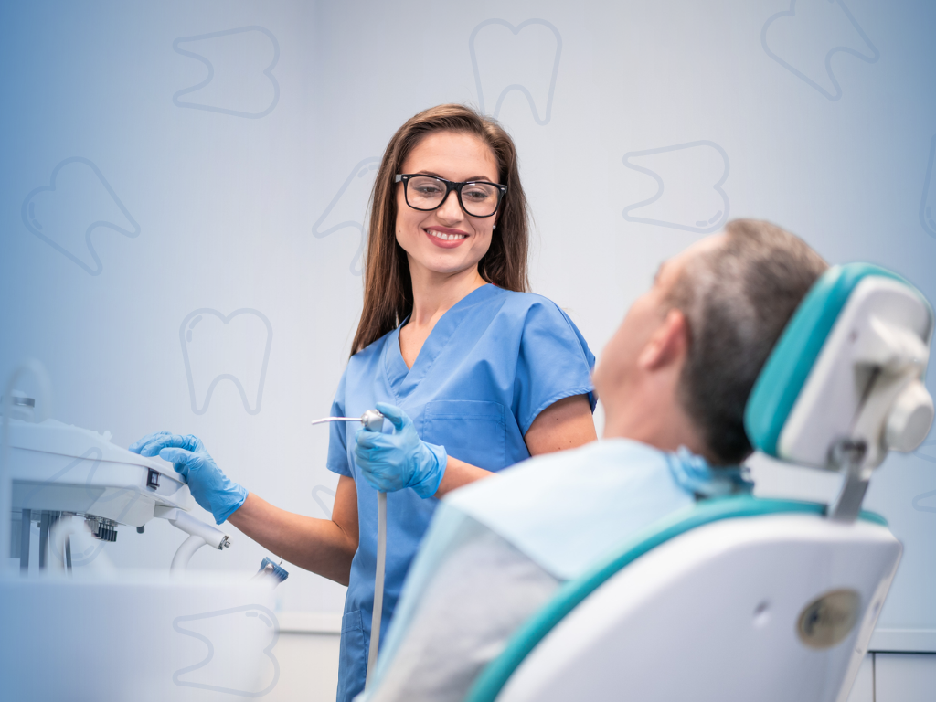 A Career in Dental Assisting: Is It Right For You?